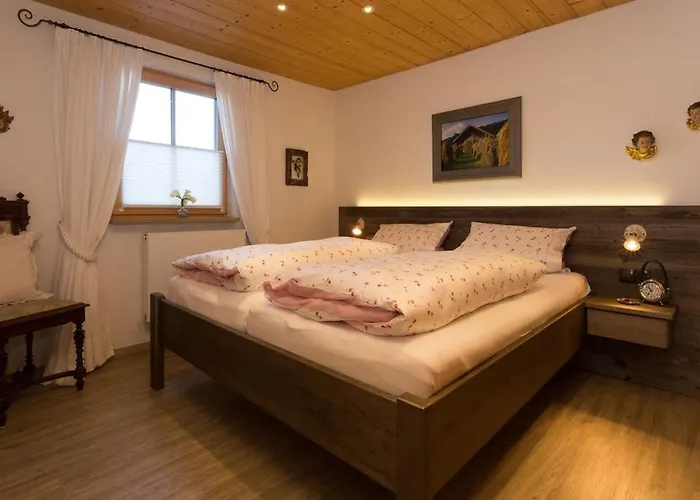 With 2 Bedrooms בית נופש אוברמרגואה